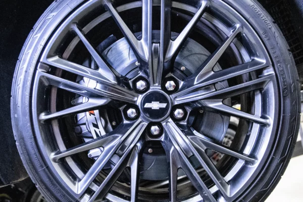 6th Gen Camaro ZL1  Front Rotors